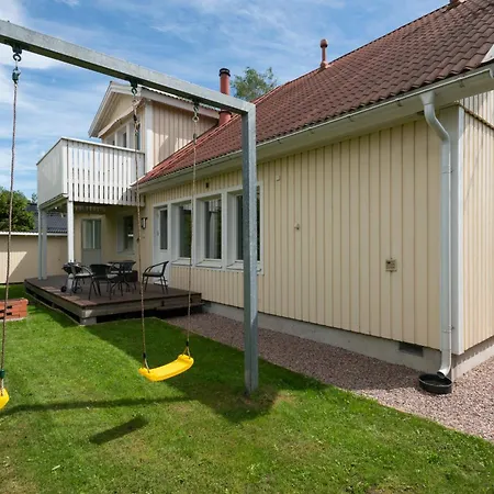 Appartamento Quiet 8-16 Pers Sauna Terraces Wi-fi Vantaa